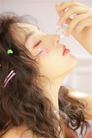 大雞巴亂倫1～2集在线播放